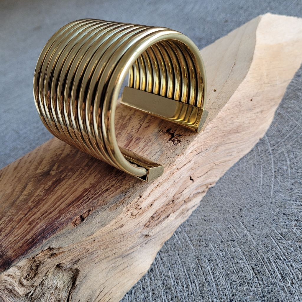 Fabulous Solid Brass Cuff High Quality Big Bracelet (New & Never Worn)